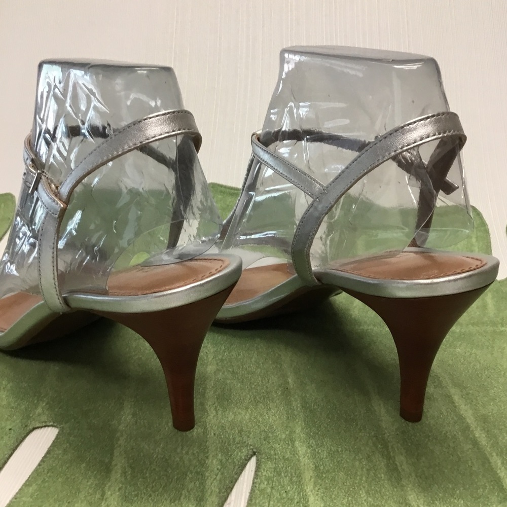 Talbots New Silver Heels - Picture 4 of 8